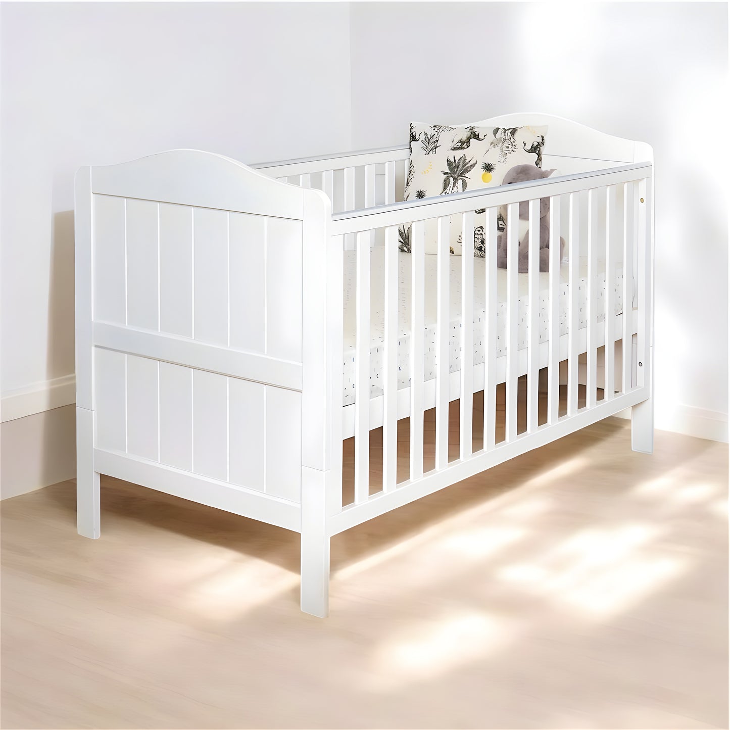 سرير أطفال قابل للتعديل من Inhabit Sleep Safe مقاس 120 سم × 60 سم